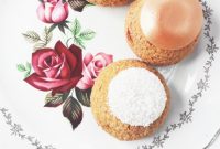 Popelini Paris: Where to Try Authentic Choux Pastry in Paris