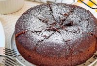 Decadent Flourless Chocolate Cake Recipe: Rich, Gluten-Free Dessert