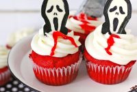 Bloody Halloween Cupcakes with Scream Faces and Knife Toppers
