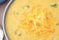 Creamy Broccoli Cheddar Soup in the Instant Pot: Fast Recipe