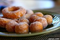 Flaky Biscuit Donuts: Quick Homemade Recipe in Minutes