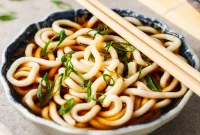 Kake Udon: Classic Japanese Broth Noodle Soup Recipe