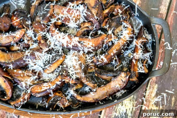 Garlic-Roasted Portobello Mushrooms with Pecorino Romano 3 Garlic portobellos with pecorino romano Just 3 little ingredients in this fantastic side dish!