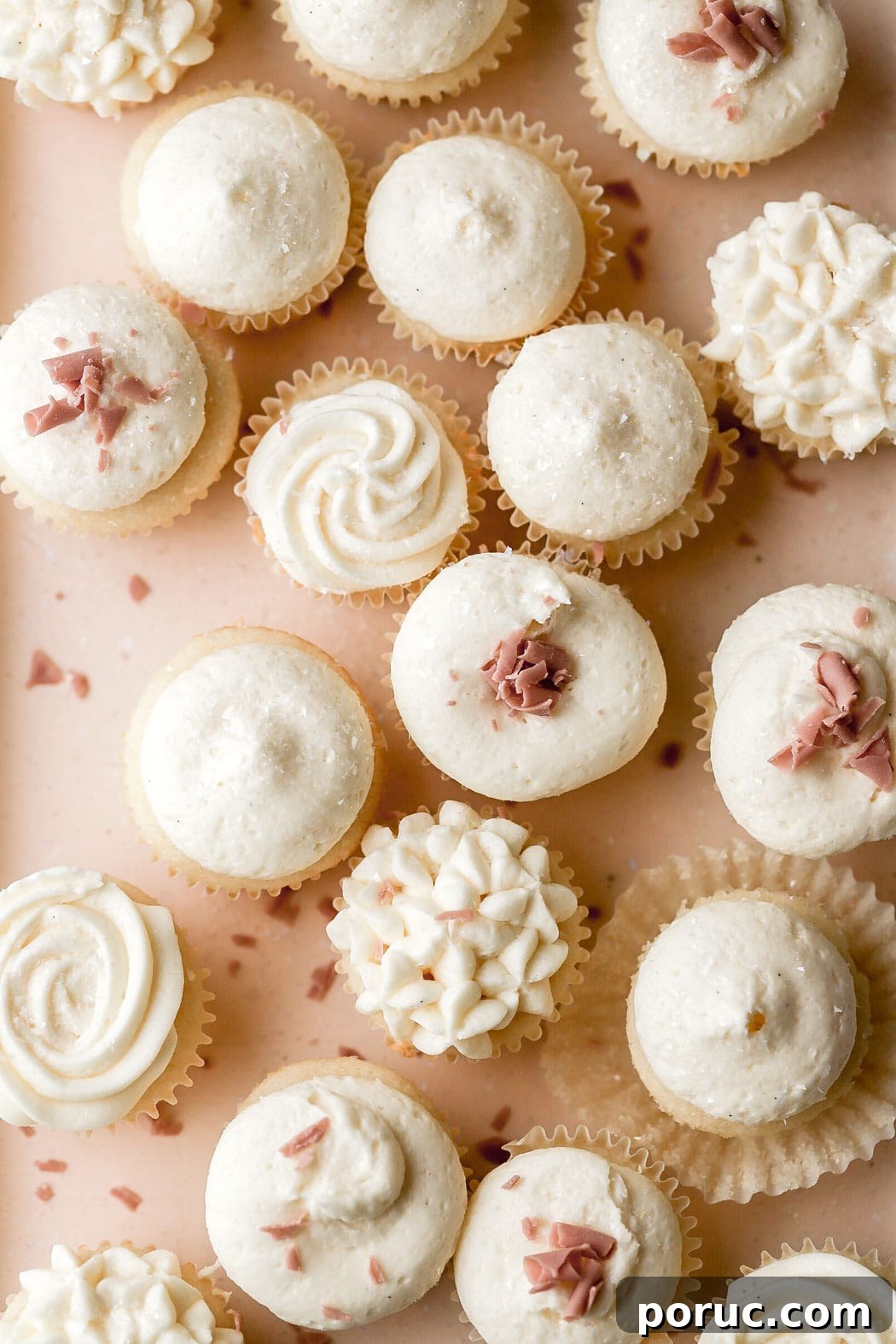 mini cupcakes frosted