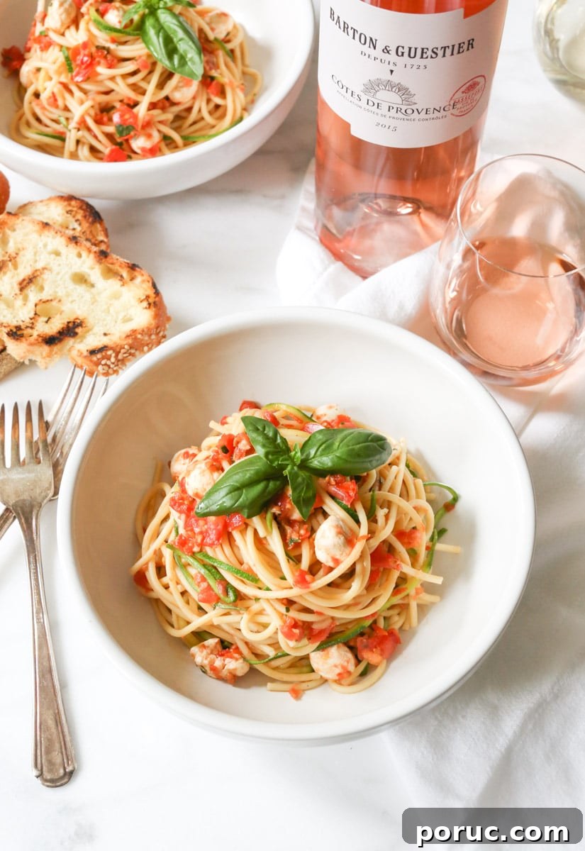 spaghetti-with-zucchini-cherry-tomato-sauce-and-fresh-mozzarella-pearls-4