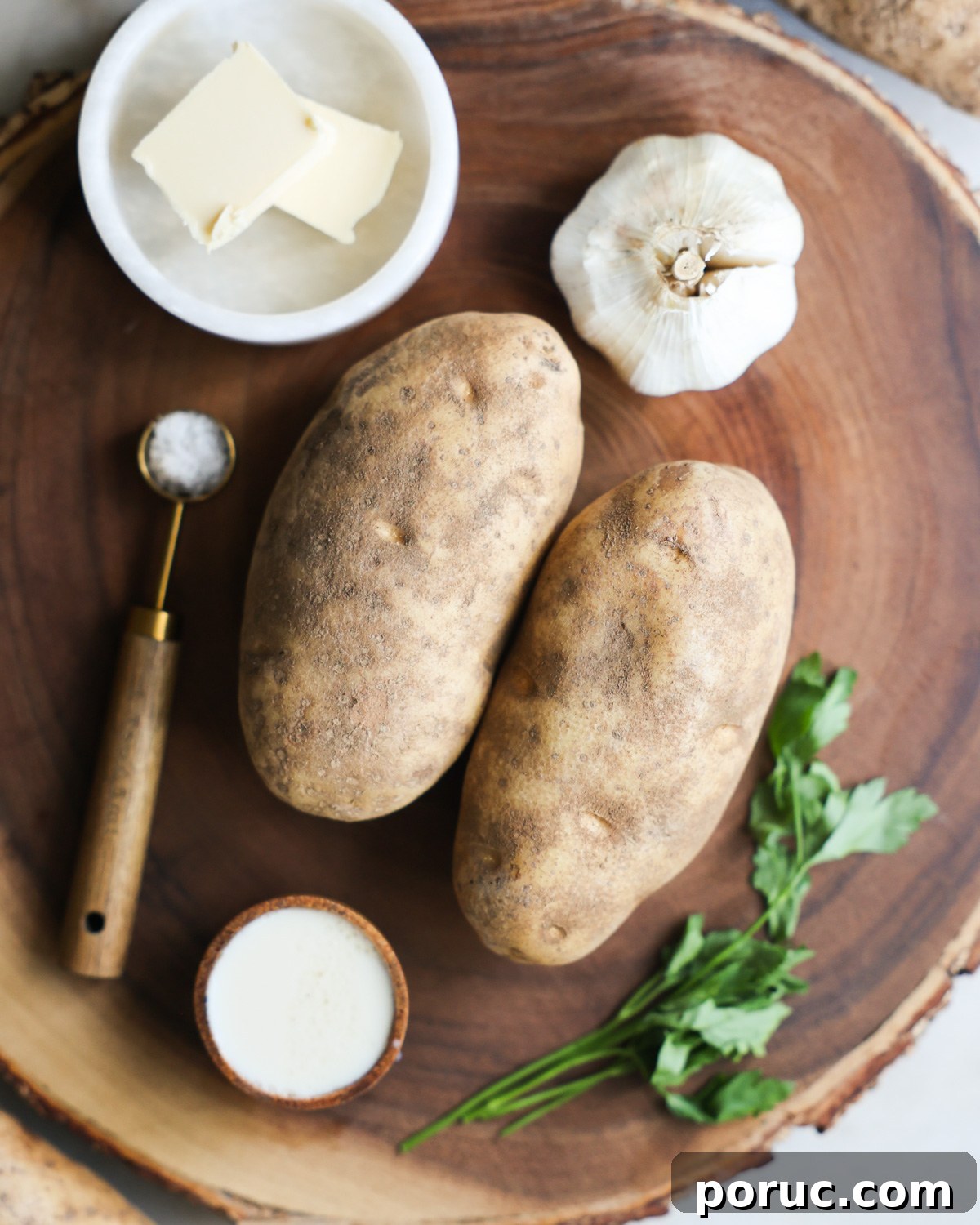 Fluffy Vegan Mashed Potatoes Recipe for Creamy Comfort 3 An overhead shot of the ingredients for vegan mashed potatoes.