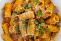 Creamy Tomato Pasta Without Dairy: Rich Vegan Tomato Pasta Recipe