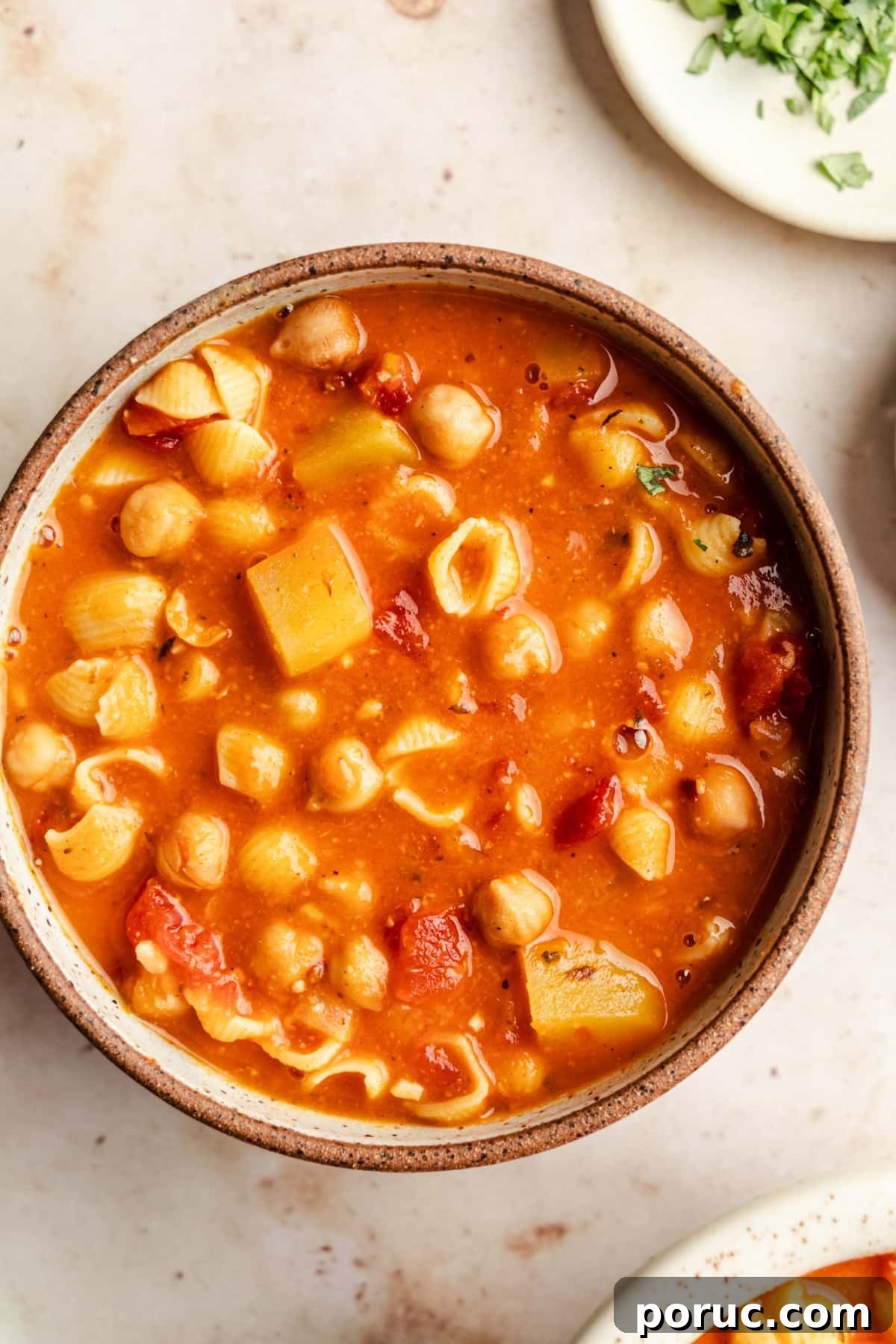 Hearty Italian Chickpea Soup Recipe for Comforting Weeknight Meals 8 Italian chickpea soup in a bowl.