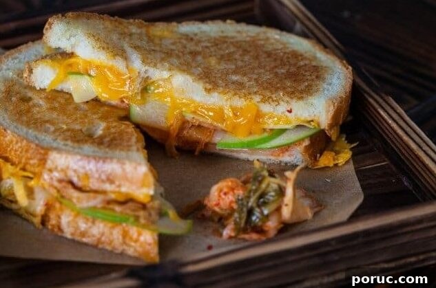 5 Picnic Recipes for a Perfect Summer Day 6 grilled kimcheese sandwich