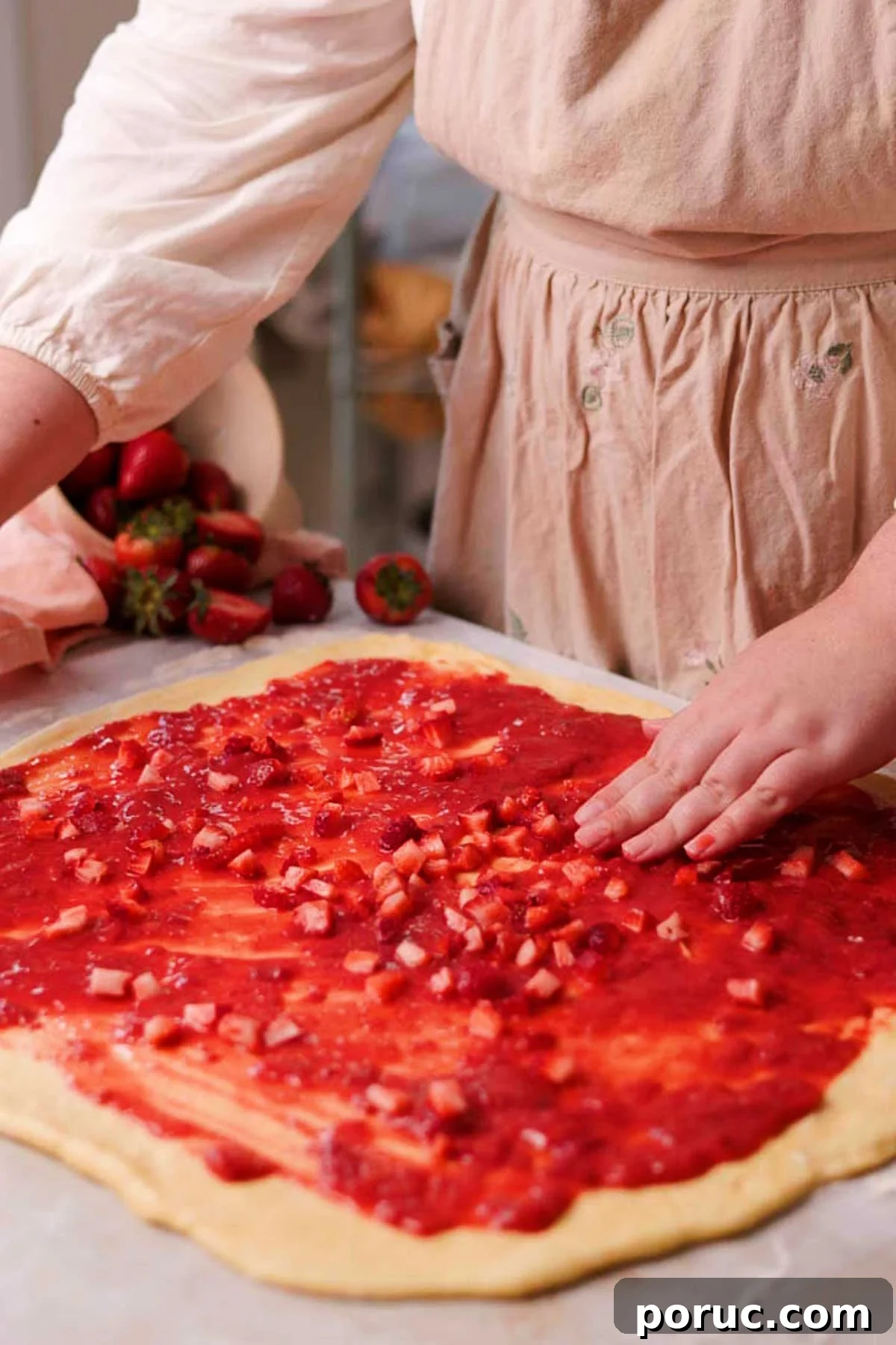 Strawberry Cinnamon Roll Recipe — Soft, Sweet, Homemade Treat 13 rolled dough spread with strawberry filling and fresh strawberries