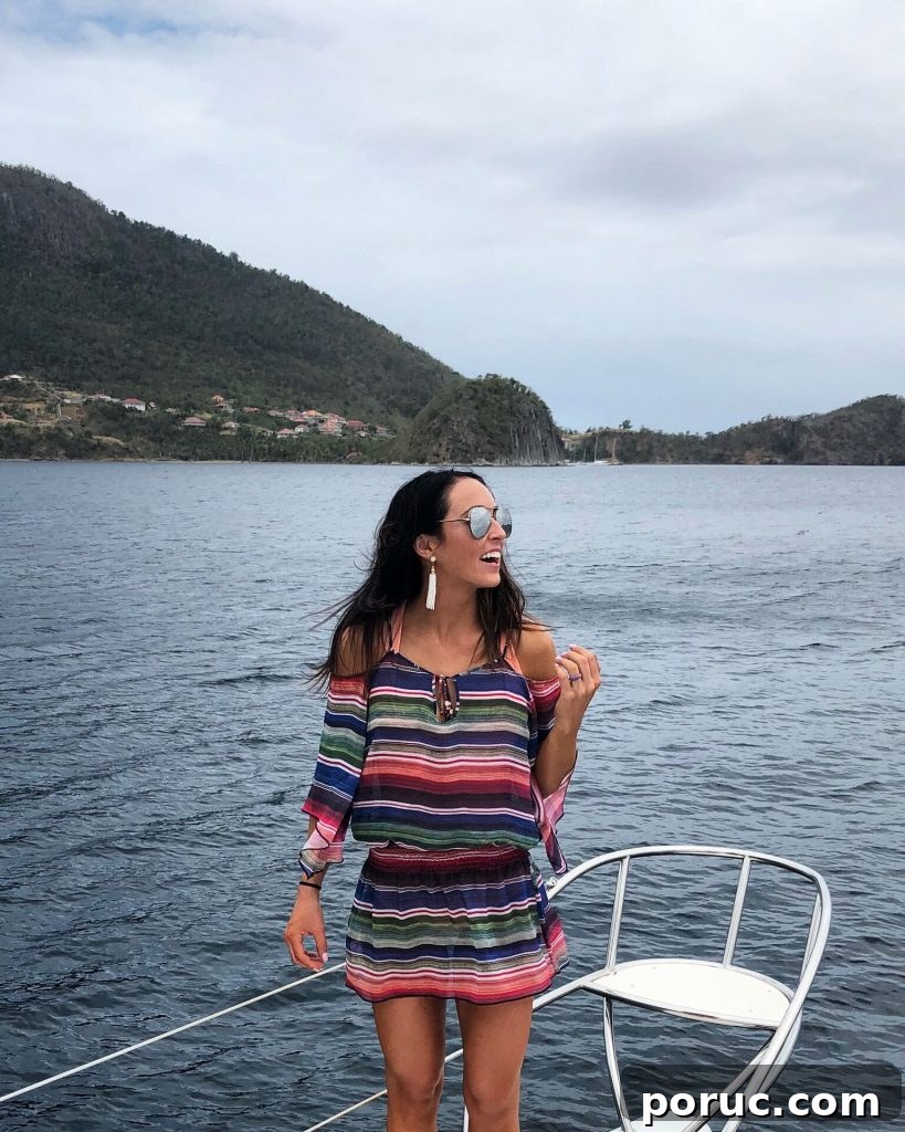 PaleOMG Vacation Outfit Ideas: Stylish Resort & Beach Looks 4 PaleOMG Fashion - Vacation Looks