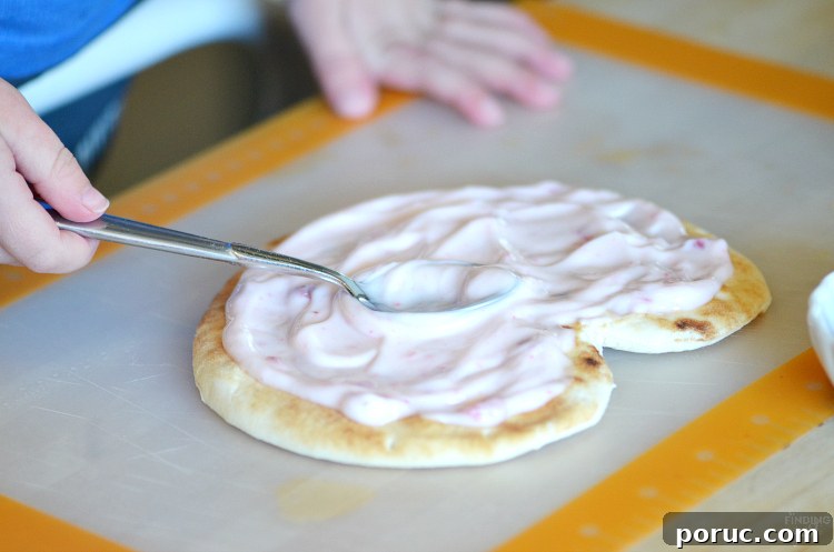 Heart-Shaped Yogurt Flatbread Pizza Recipe for Valentine’s Day 6 Make this healthy Yogurt Flatbread Pizza Heart to show someone you care. It is a sweet breakfast or snack any time of year, especially for Valentine's Day!