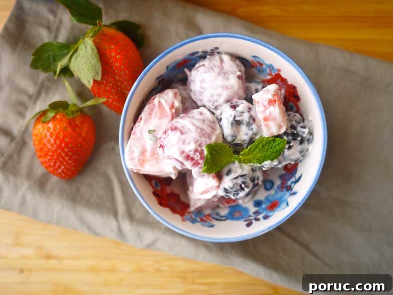 Paleo Coconut Cream with Mixed Berries (Gluten-Free) 2 Mixed Berries and Cream