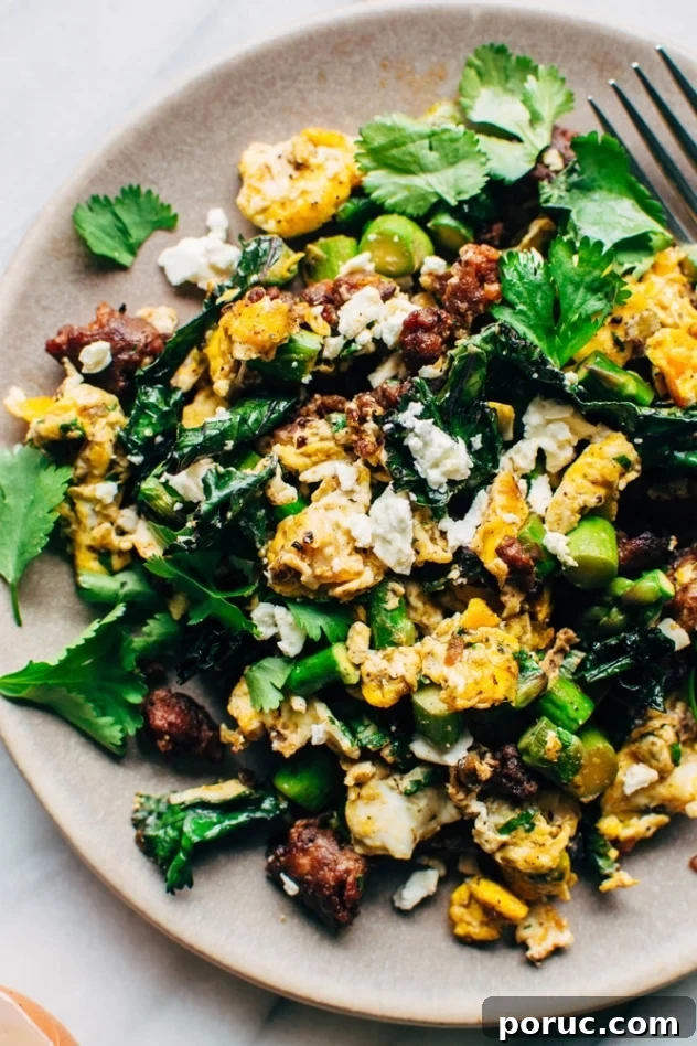 Chorizo and Asparagus Scrambled Eggs Recipe for Busy Mornings 7 Made with only 5 ingredients, this easy chorizo and asparagus scramble is a breakfast hero. Plus it's healthy, quick and SUPER easy to make!