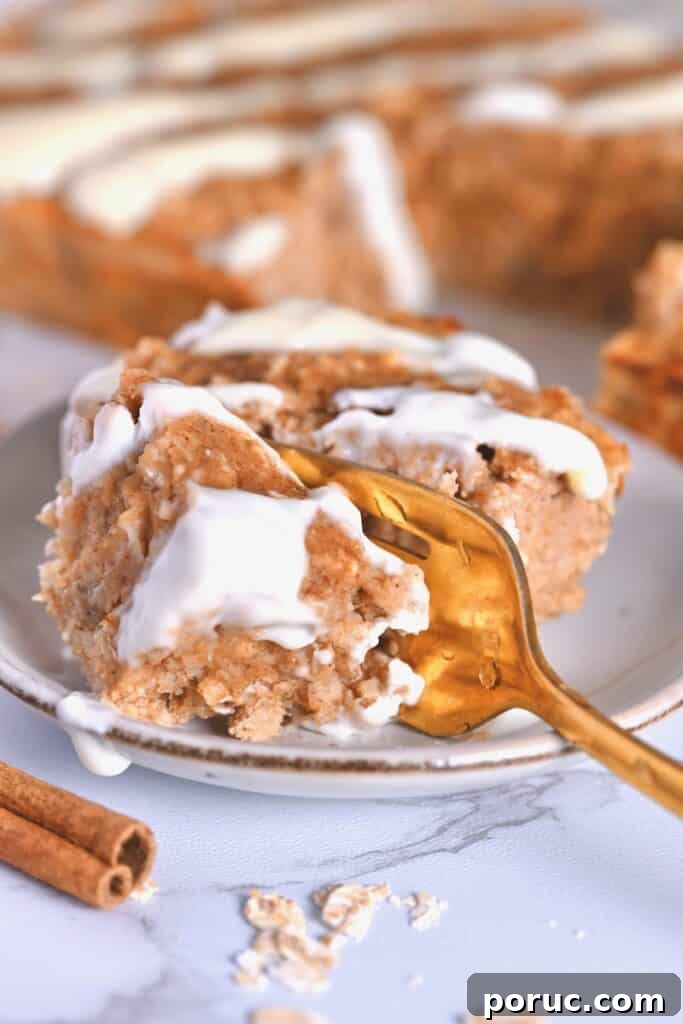 Cinnamon Roll Baked Oats with Cream Cheese Swirl 2 Healthy Cinnamon Roll Baked Oatmeal