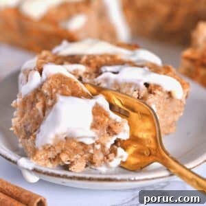 Healthy Cinnamon Roll Baked Oatmeal