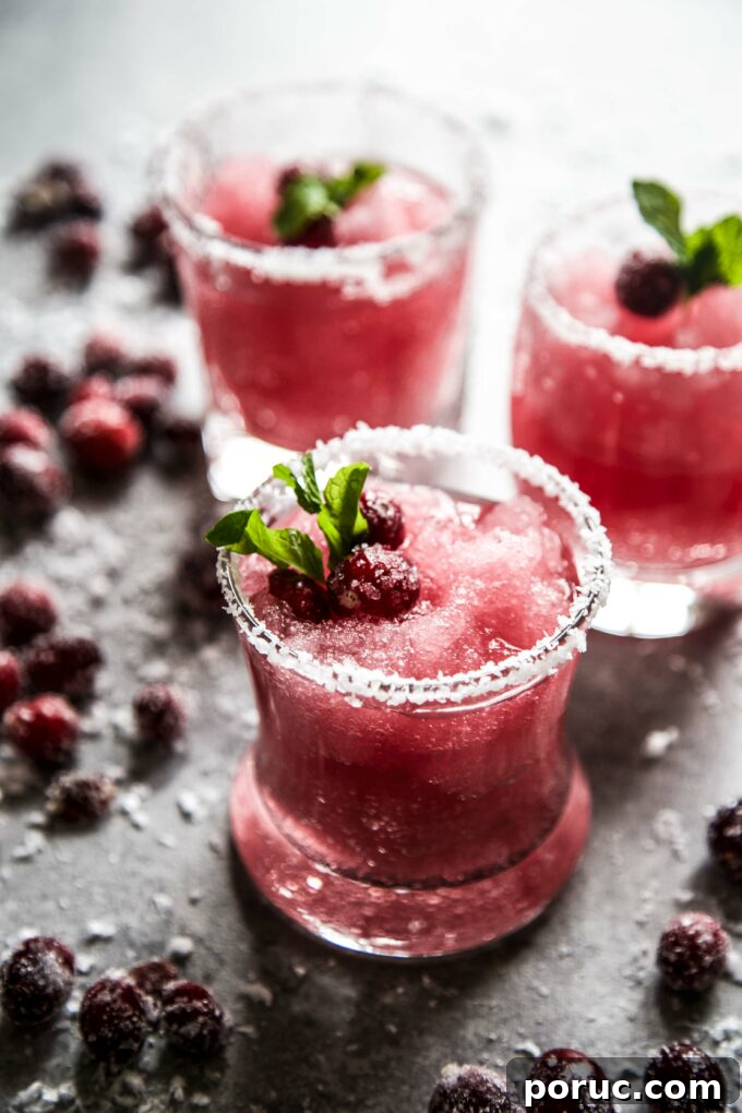 31 Festive Christmas Recipes to Make Today 7 Easy Mistletoe Margaritas