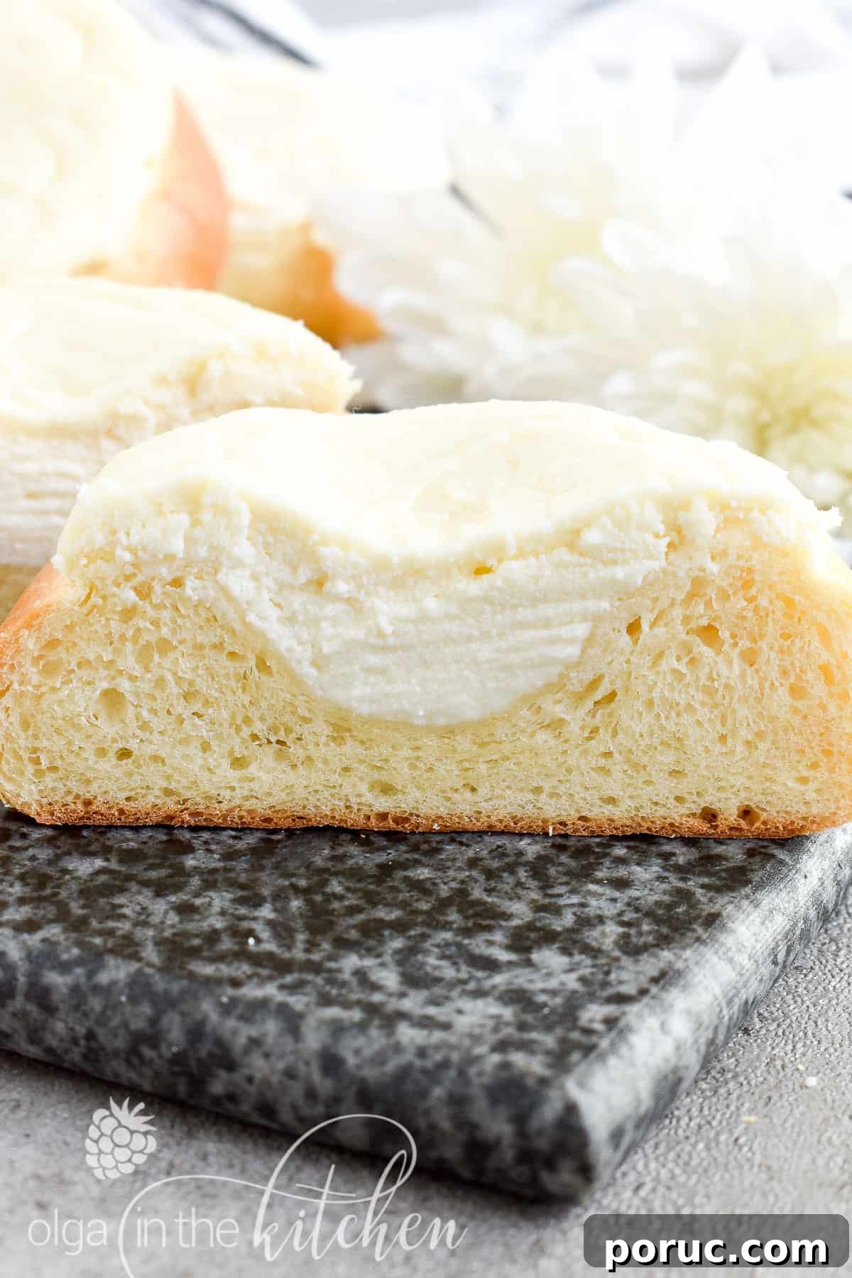 Vatrushka: Russian Sweet Cheese-Filled Buns Recipe 8 Sweet Cheese Filled Buns (Vatrushka Recipe): freezer-friendly, soft and fluffy sweet buns filled with smooth farmer’s cheese filling.