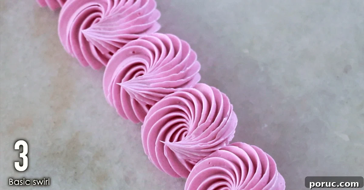 buttercream piping techniques: basic swirl