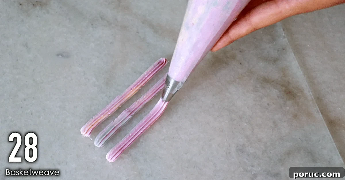 multi-color buttercream piping: 3 lines