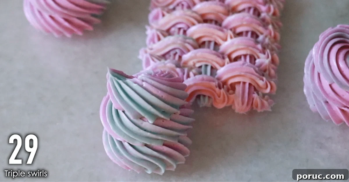 multi-color buttercream piping: triple swirls